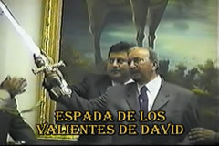 La espada de "Los Valientes de David" por los 50 aos de ministerio del siervo de Dios (Templo Central 8/12/2002)